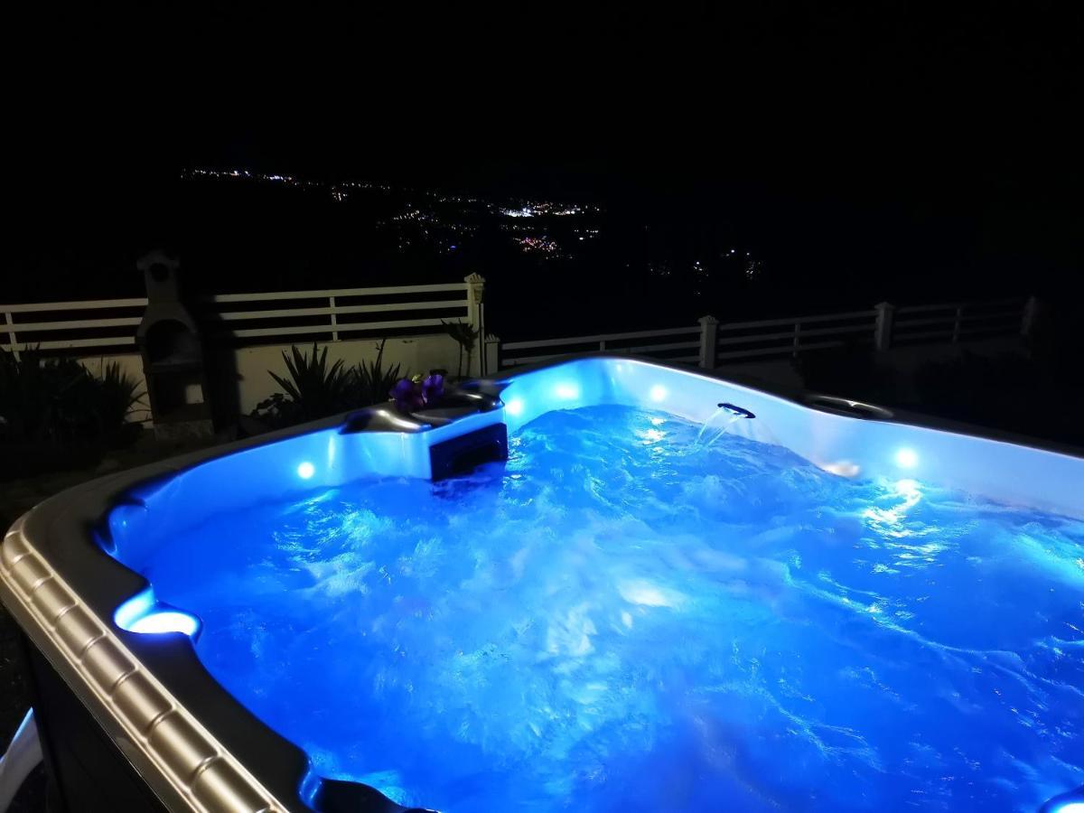 Belavue & Spa Prive, Avec Vue Panoramique Sur Mer, Jardin Creole Paysager, Jacuzzi Prive Буйянт Екстериор снимка